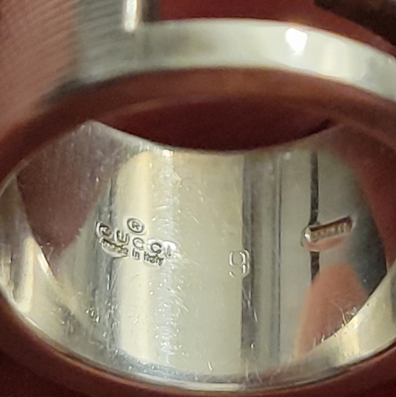 🇮🇹 Vintage Gucci Sterling Silver 925 Wide Branded Logo Cut-Out Ring US Size 5 - Picture 5 of 10